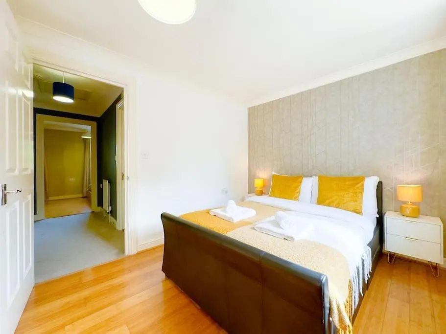 Last-Minute Reserve L Modern 2 Double Bed Apartment For 5 Guests L Hofin Stays Short Lets & Serviced Accommodation Лондон 0*,